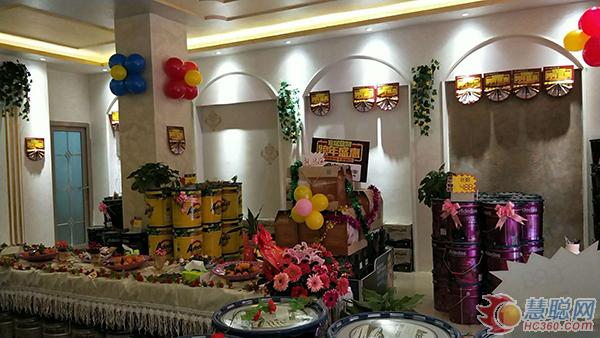 慧聰涂料網(wǎng)訊：?jiǎn)掏吣崴囆g(shù)涂料體驗(yàn)館重裝開業(yè) 開啟2018新篇章！