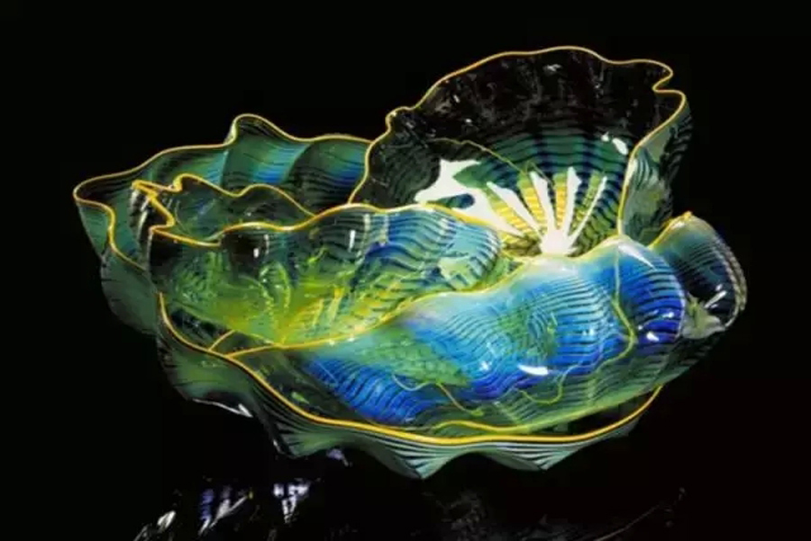 阿里大師分享：獨(dú)眼玻璃藝術(shù)家，戴爾·奇胡利的絢麗玻璃世界